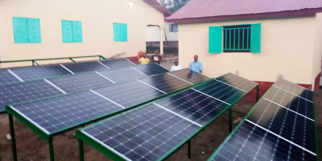 Bau erster Block der Solaranlage